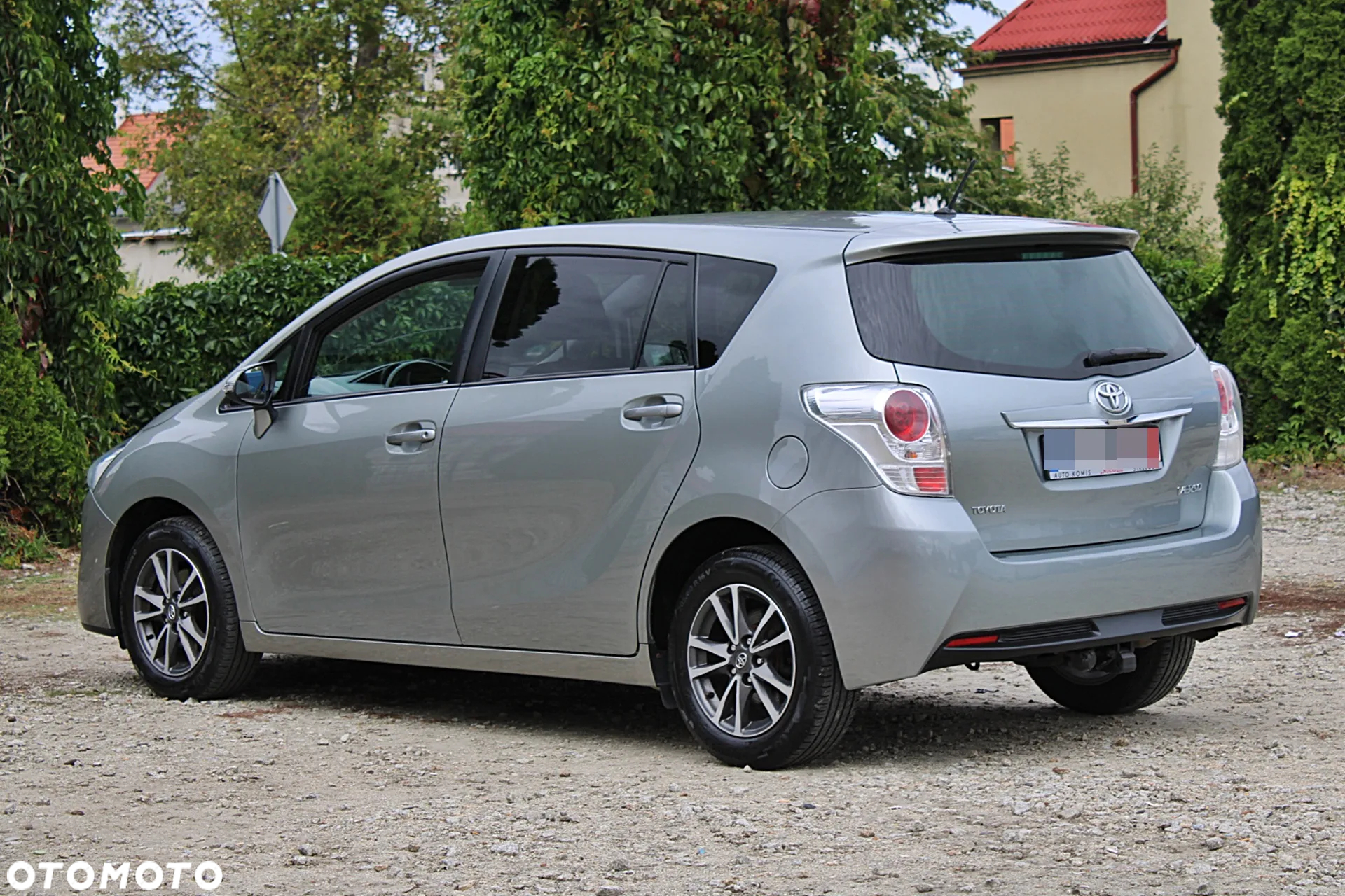 Toyota Verso - 8