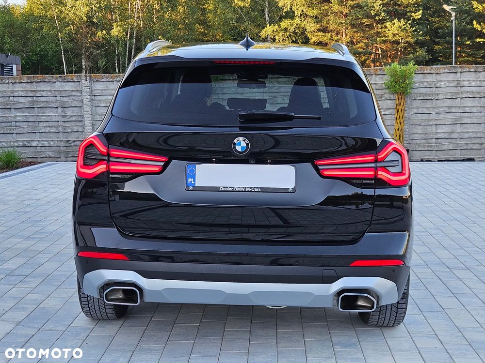 BMW X3 xDrive20d - 11
