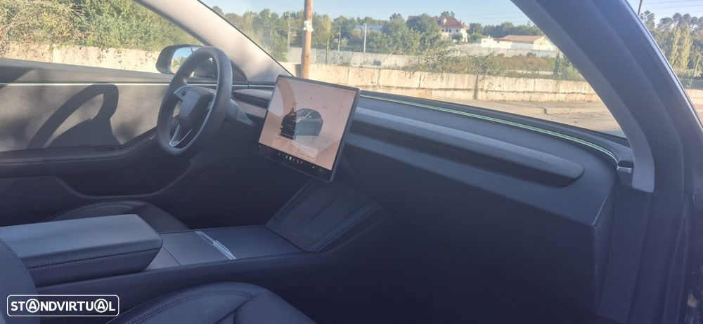 Tesla Model 3 Tração Traseira Premium - 14