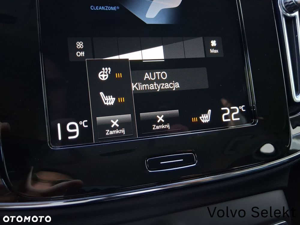 Volvo XC 40 - 24