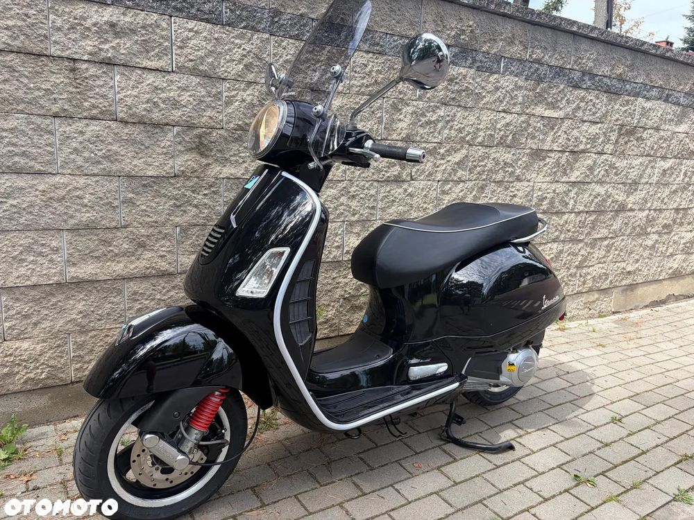 Vespa GTS - 8