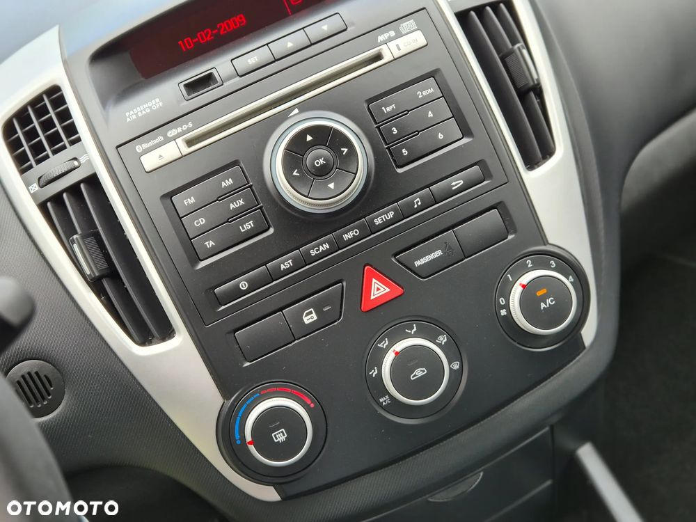 Kia Ceed 1.4 CVVT EX - 28