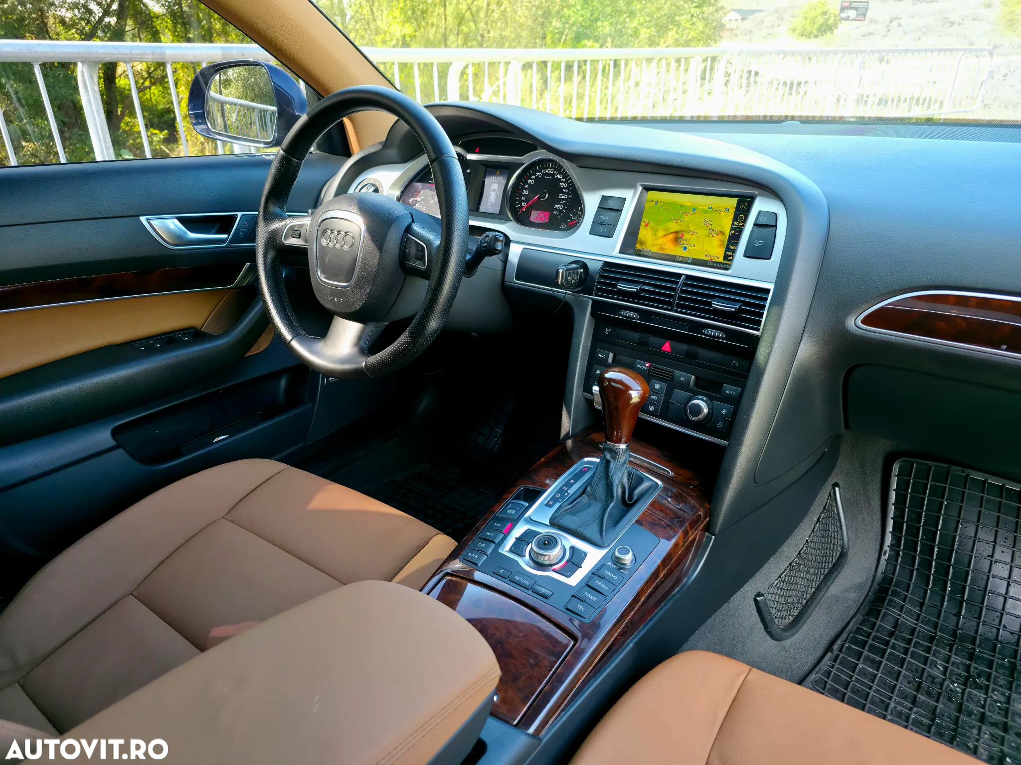 Audi A6 - 6