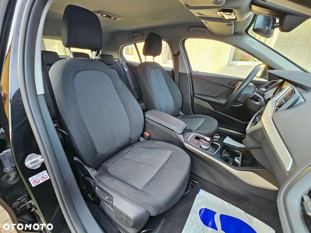 BMW Seria 1 116d - 18