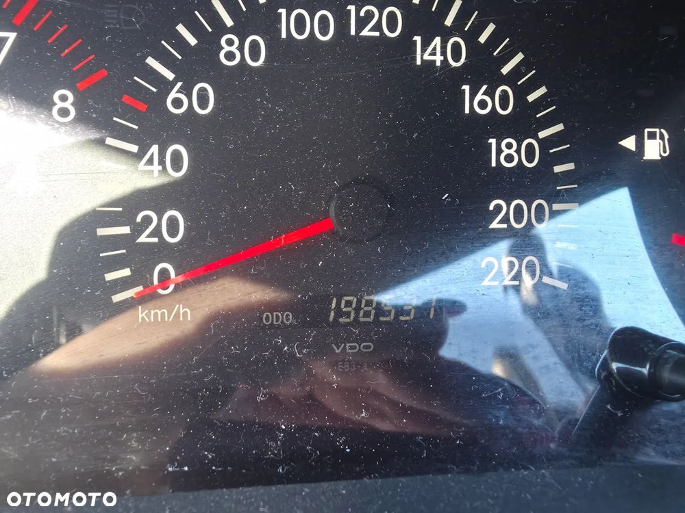 Toyota Corolla 1.4 VVT-i Edition - 8