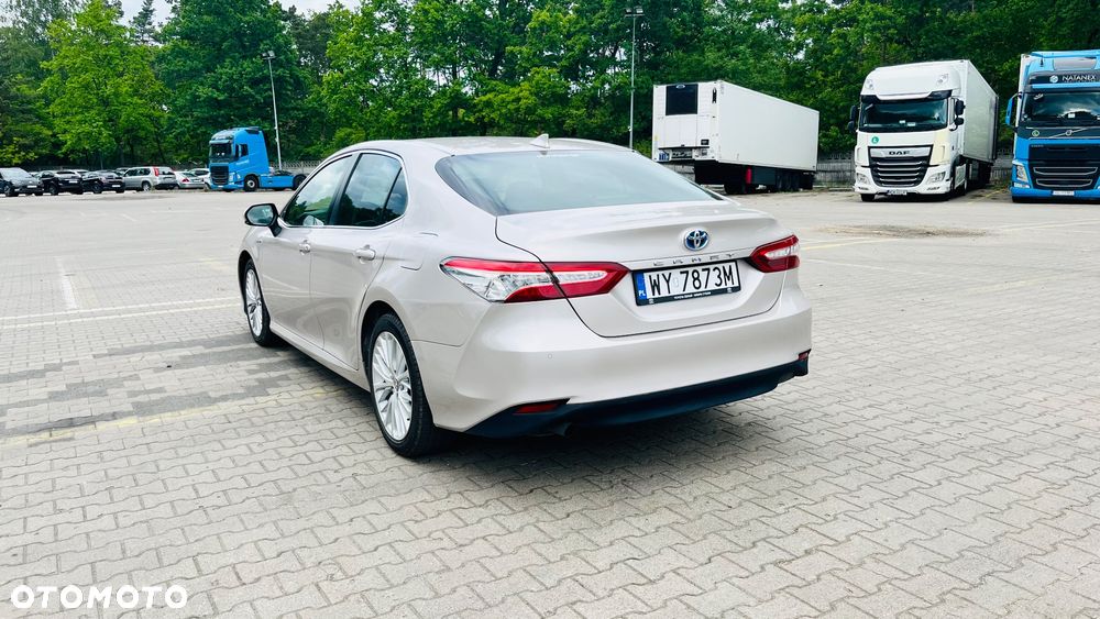 Toyota Camry 2.5 Hybrid Comfort CVT - 9