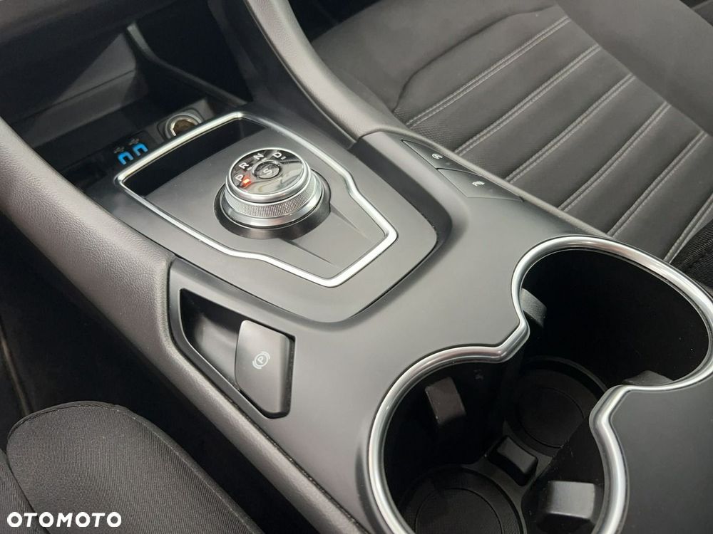 Ford Mondeo 2.0 EcoBlue Titanium - 18