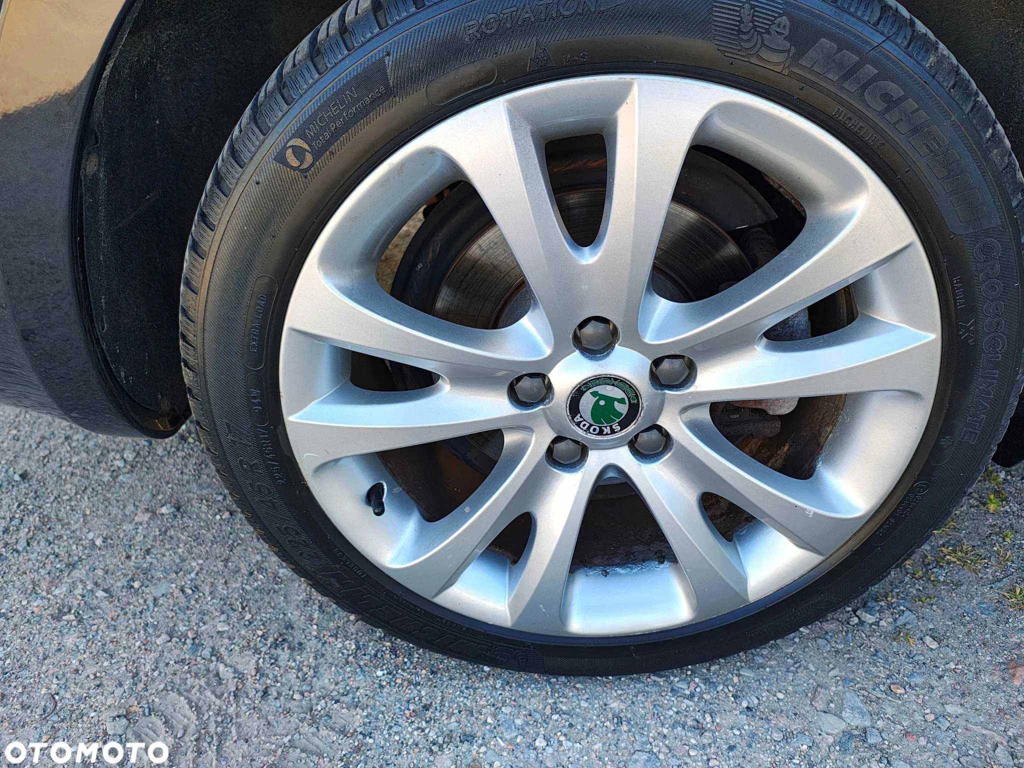 Skoda Superb 2.0 TDI Elegance DSG - 22