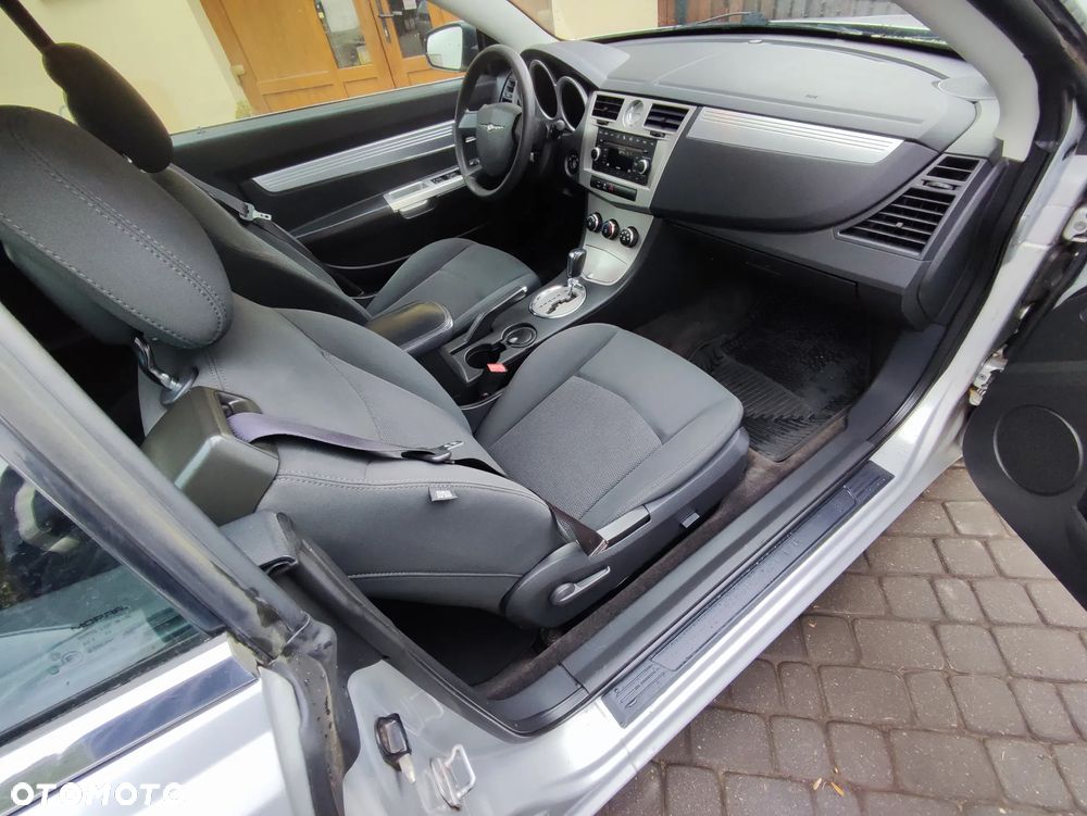 Chrysler Sebring 2.7 V6 Limited - 25
