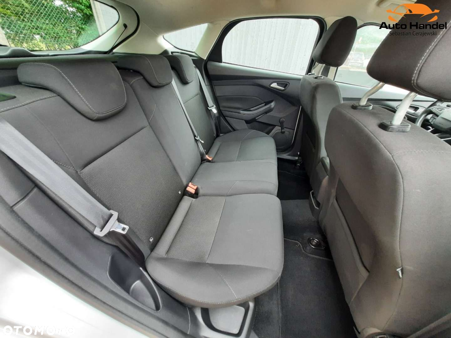 Ford Focus 1.0 EcoBoost Titanium - 32