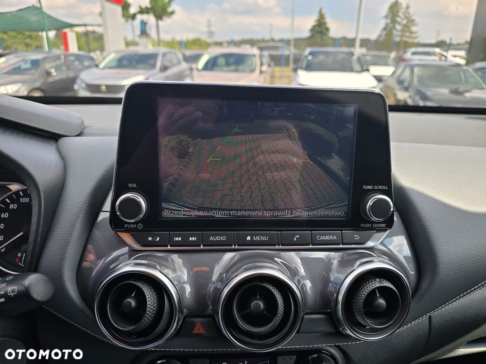 Nissan Juke 1.0 DIG-T N-Connecta - 10