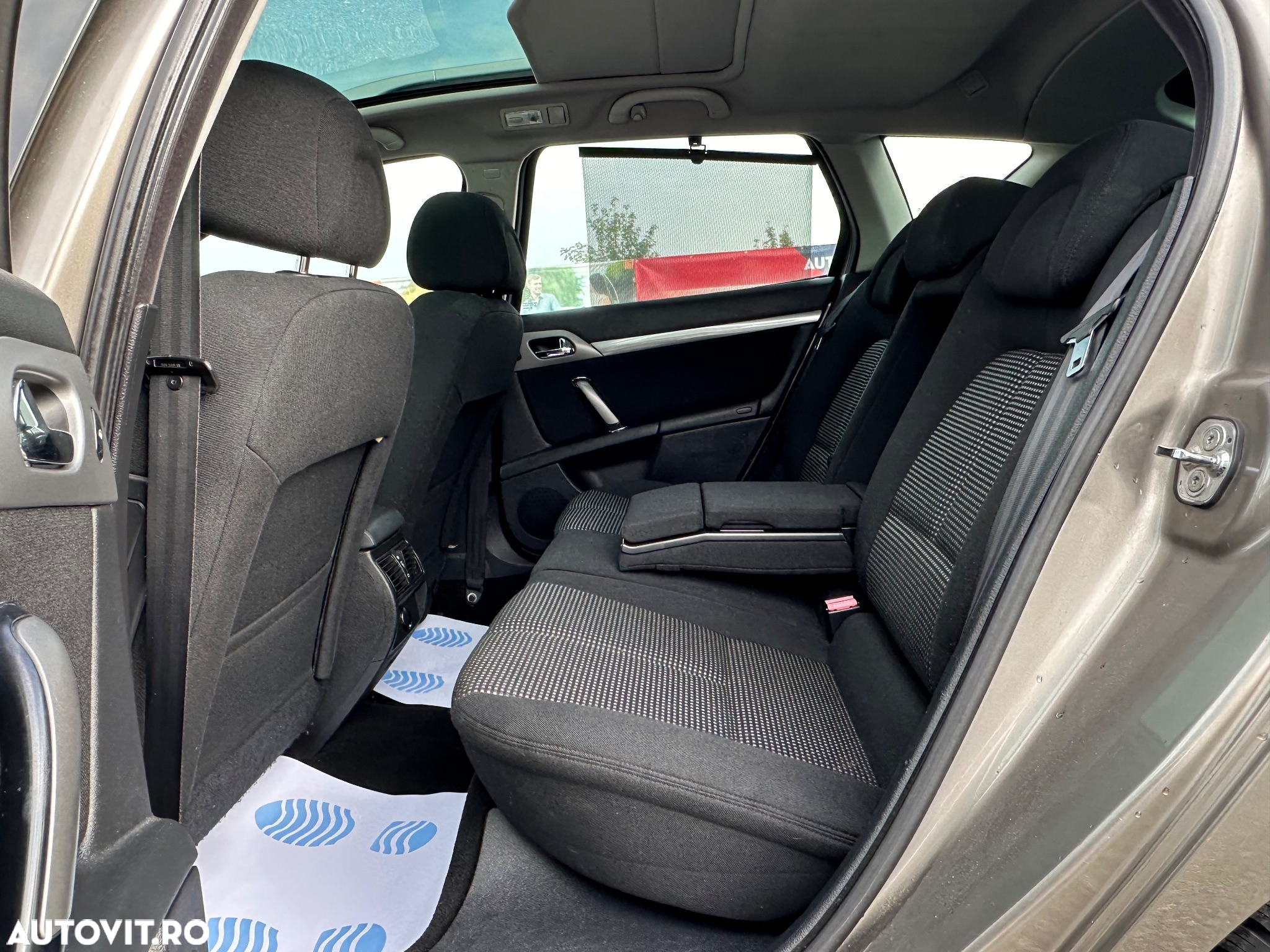Peugeot 407 SW 2.0E ST Confort - 24