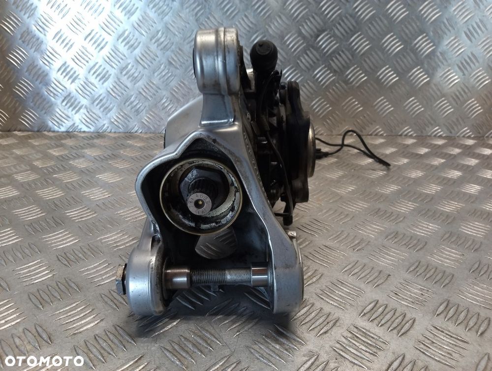 Dyferencjał tył przekładnia kątowa BMW R 1200RT K26 10-14r   PN. 33117726891 - 4