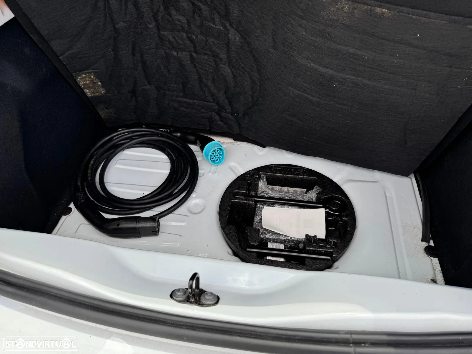 Renault Zoe (c/ Bateria) Life - 17