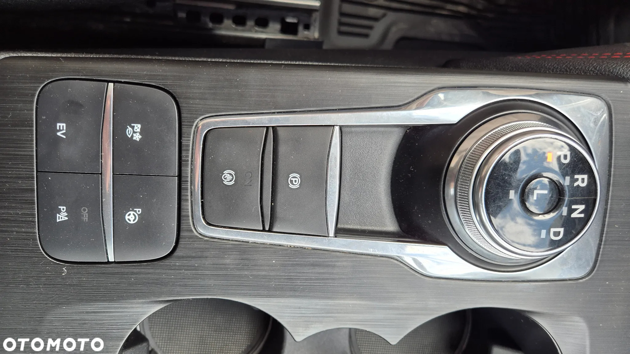 Ford Kuga 2.5P PHEV FWD ST-Line - 20