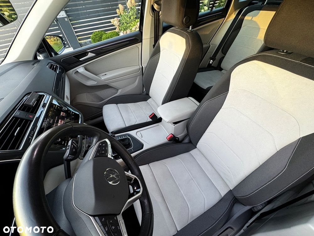 Volkswagen Tiguan 2.0 TDI Elegance DSG - 9