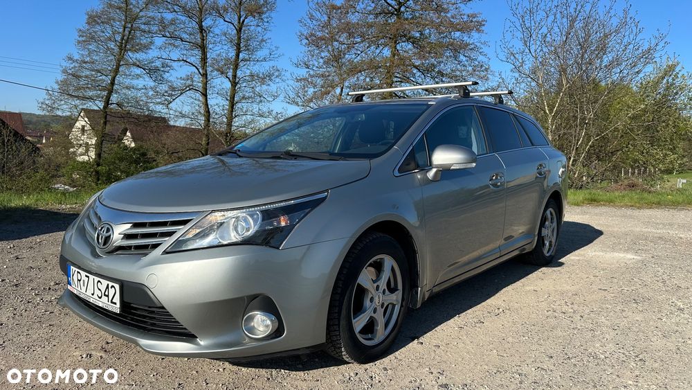 Toyota Avensis 2.0 D-4D - 2