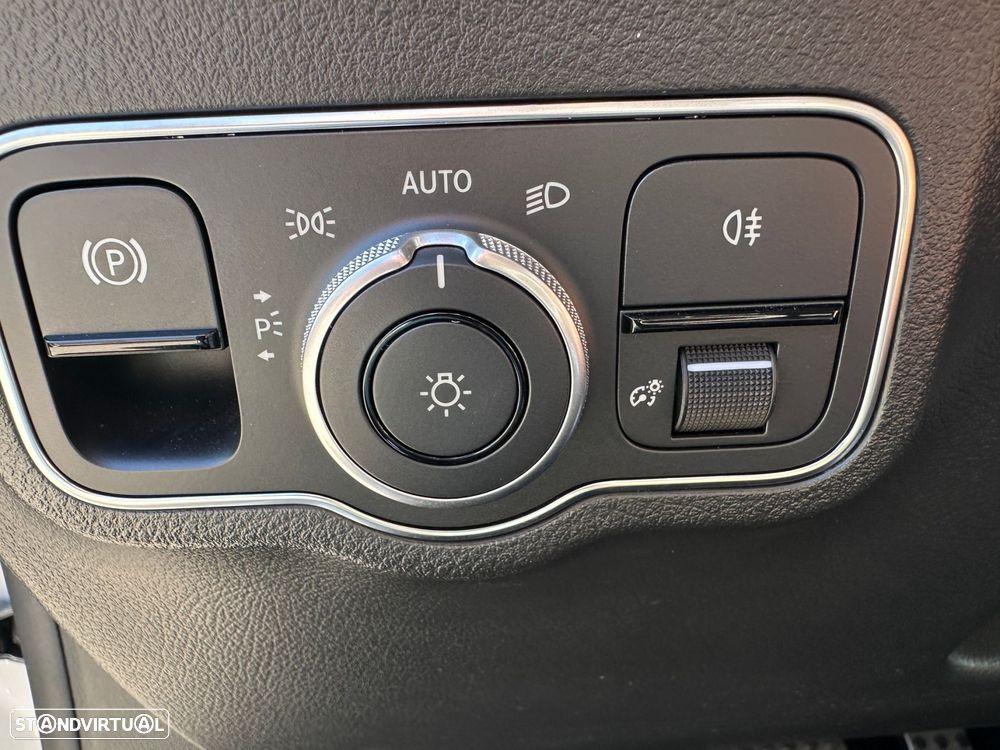 Mercedes-Benz EQA 250 AMG Line - 19