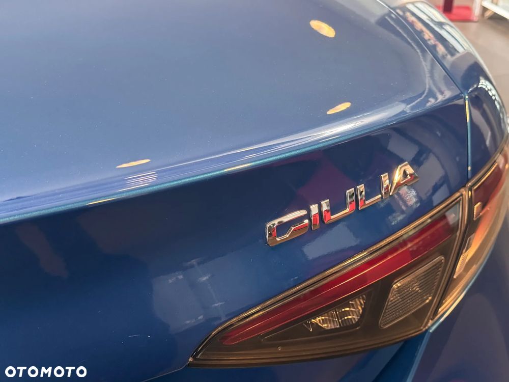 Alfa Romeo Giulia 2.0 Turbo Veloce Q4 - 6