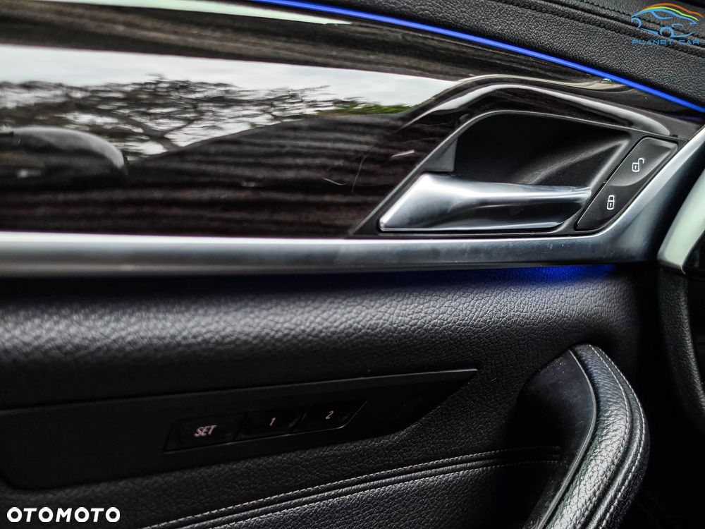 BMW Seria 5 520d xDrive Sport Line - 27