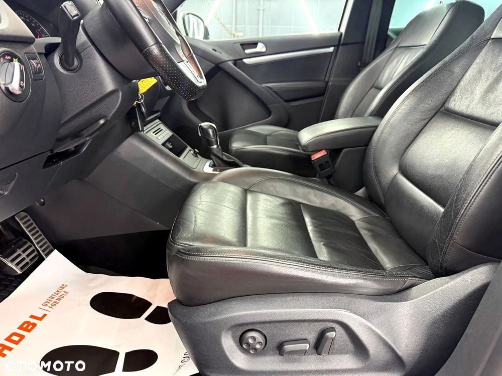 Volkswagen Tiguan 2.0 TDI SCR 4MOTION BlueMotion Technology DSG Sport & Style - 21