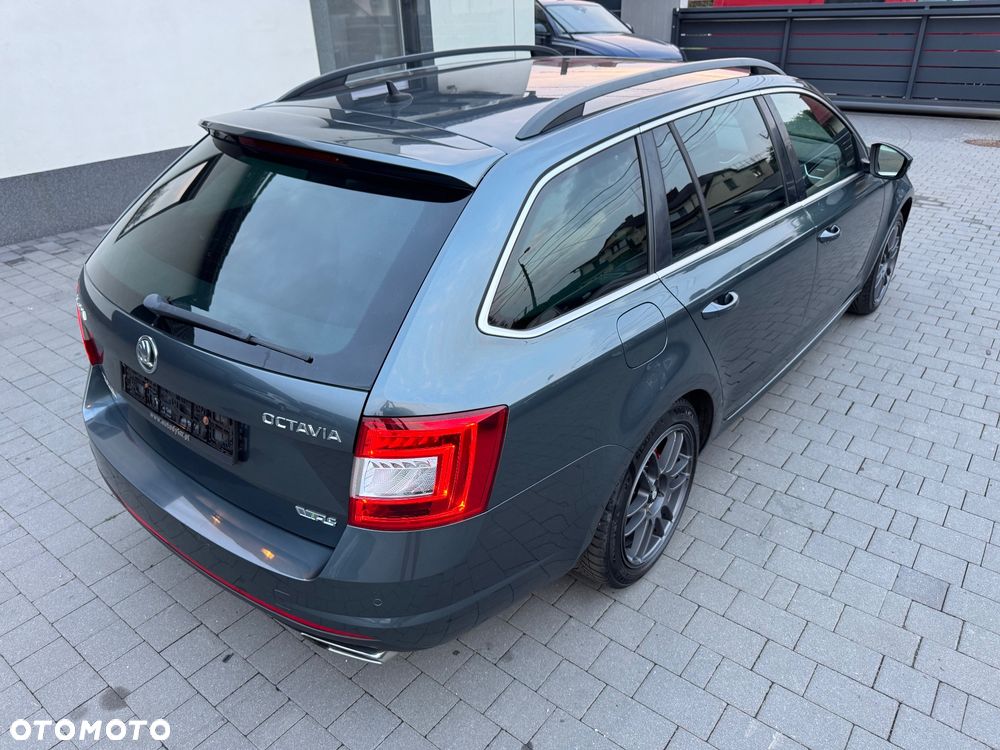 Skoda Octavia 2.0 TSI RS - 6