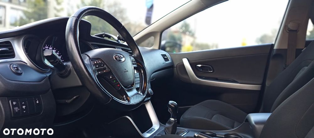 Kia Ceed 1.6 CRDi M - 24