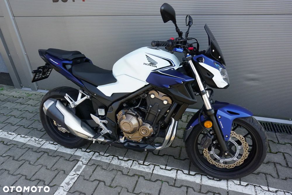 Honda CB - 1