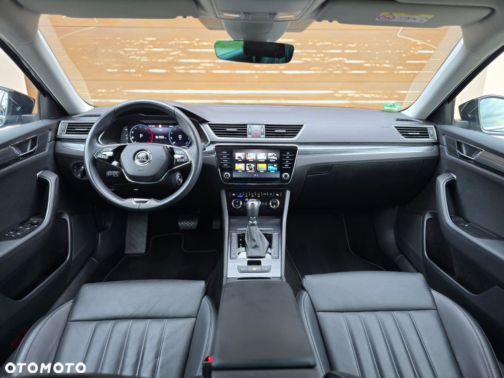 Skoda Superb 2.0 TDI DSG Premium Edition - 15