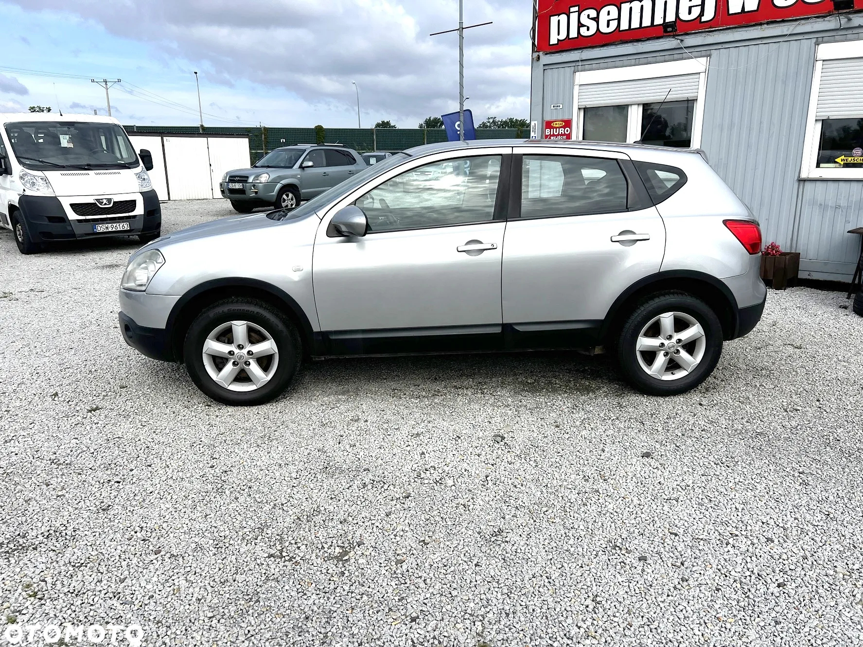 Nissan Qashqai - 2