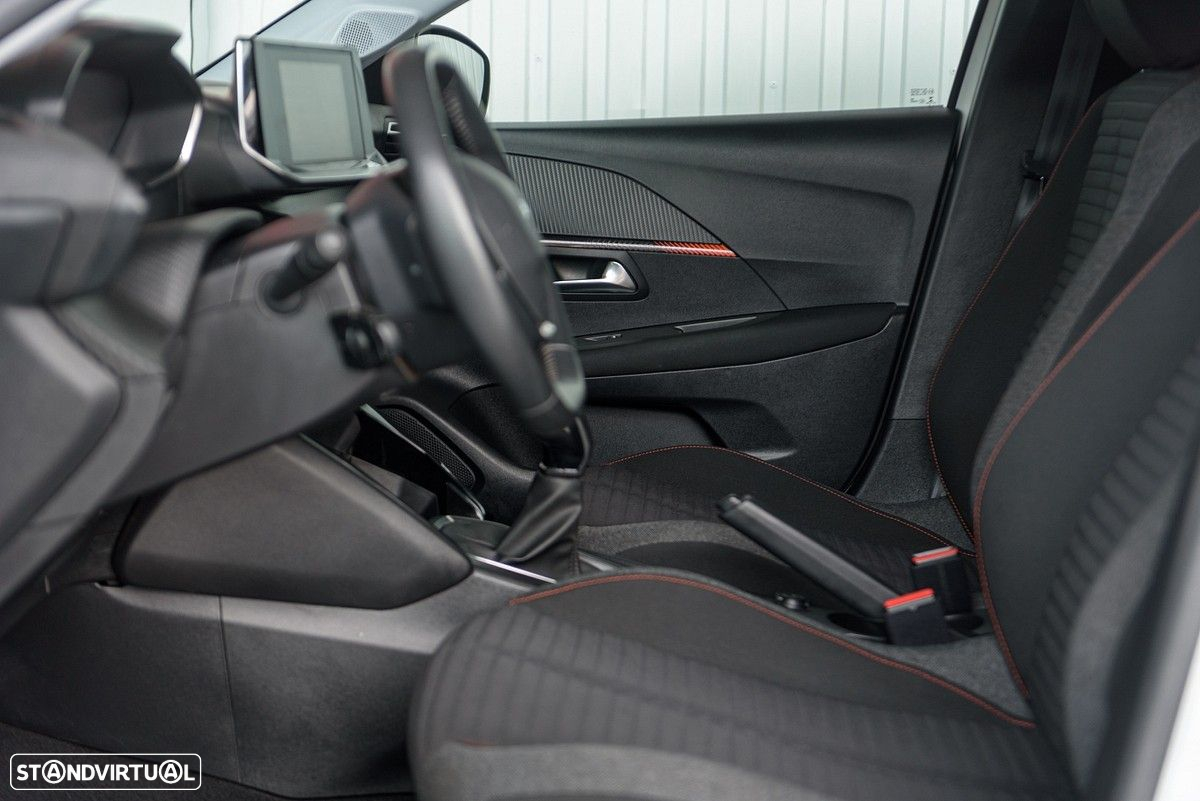 Peugeot 208 1.2 PureTech Active Pack - 21