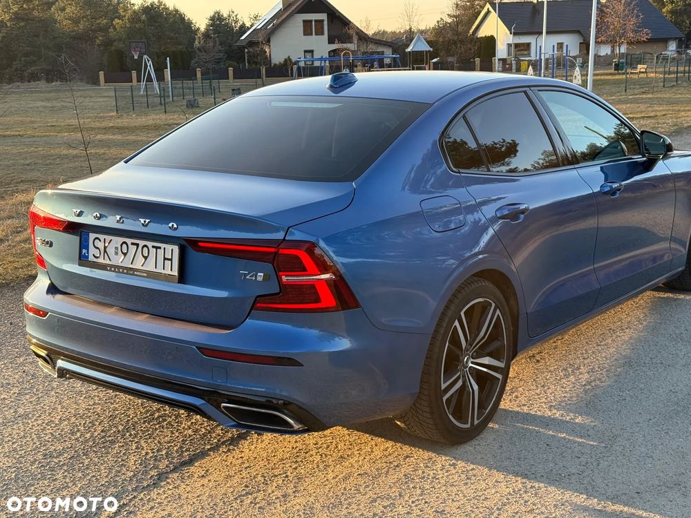 Volvo S60 T4 R-Design - 8