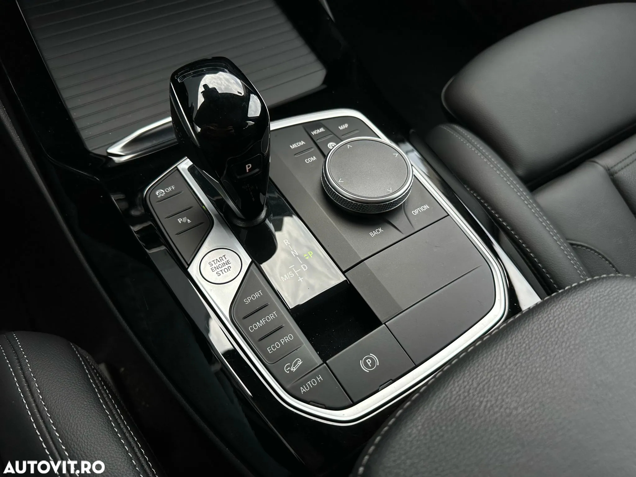 BMW X3 xDrive20i AT MHEV - 16