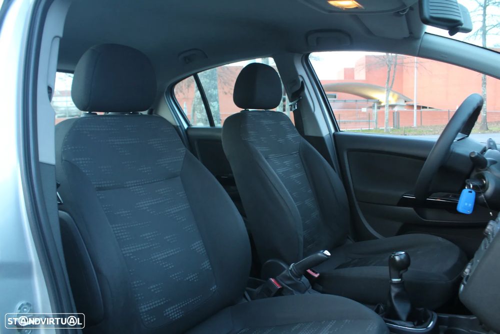 Opel Corsa 1.2 City S/S - 27