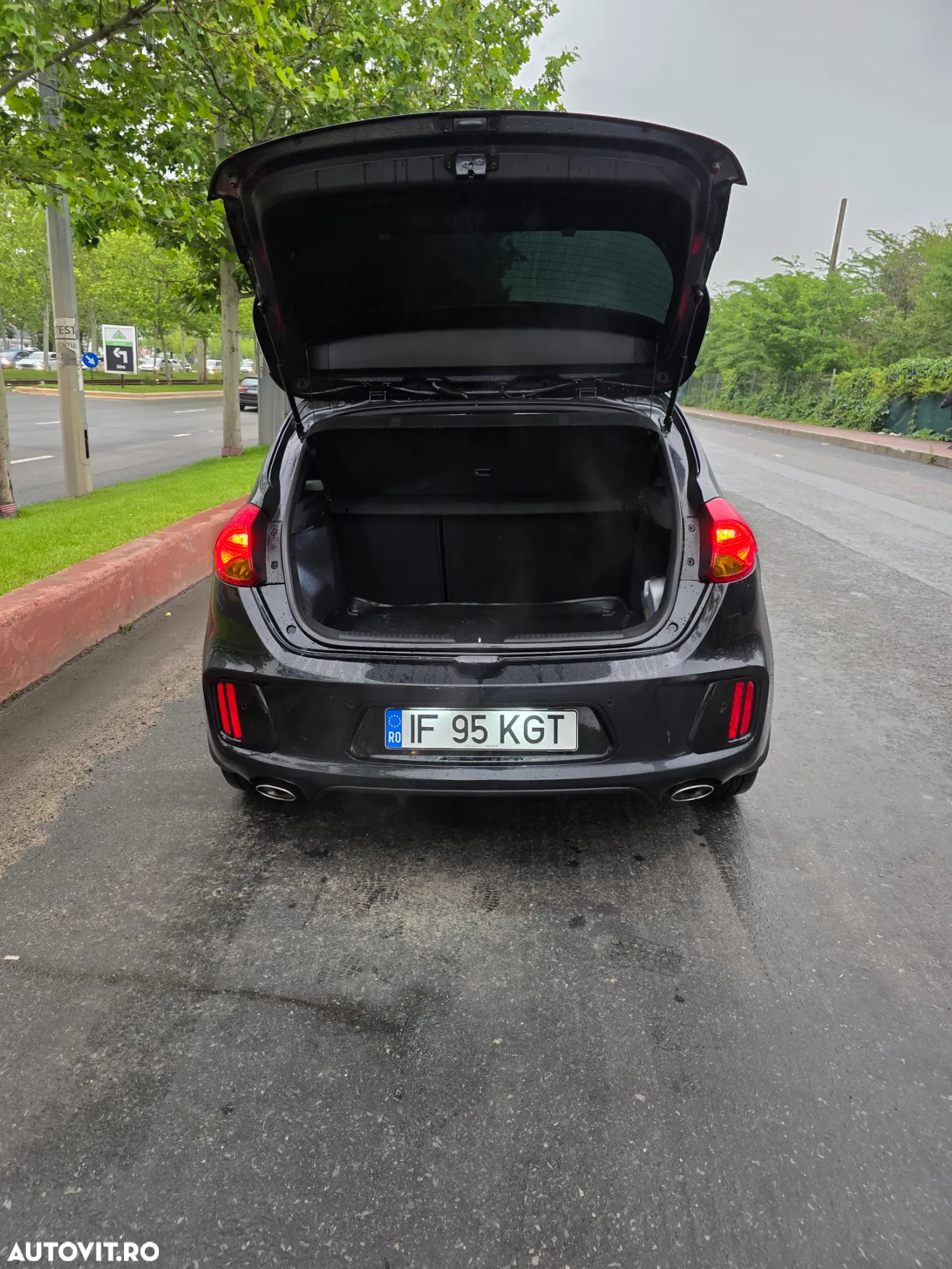 Kia Ceed Cee'd 1.6 T-GDI GT - 3