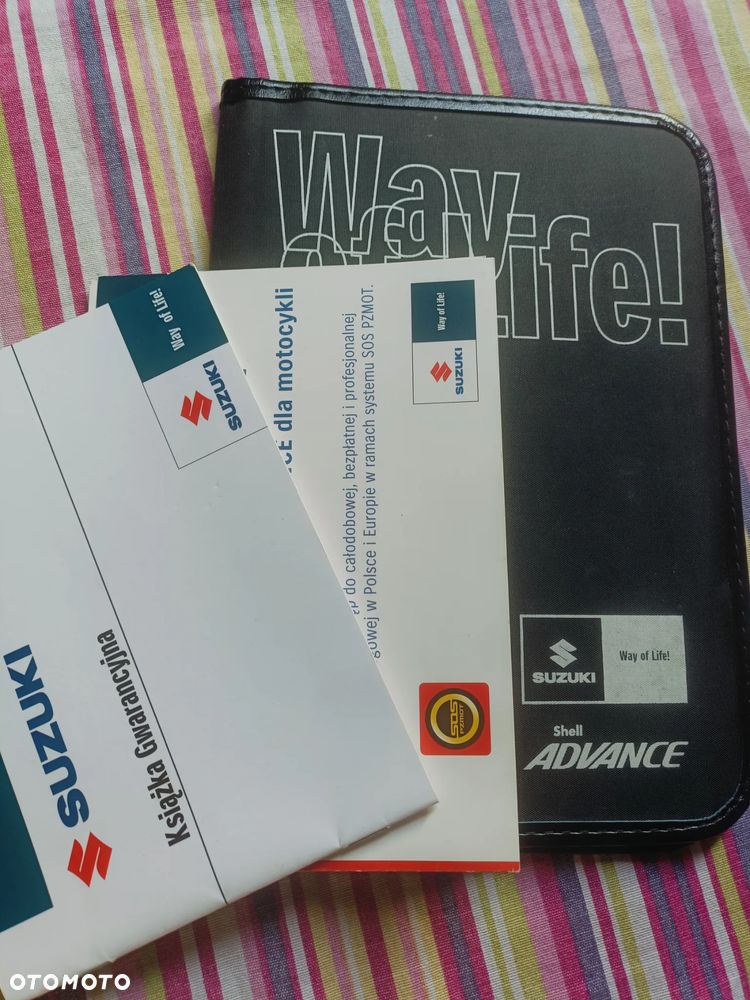 Suzuki GSX - 14