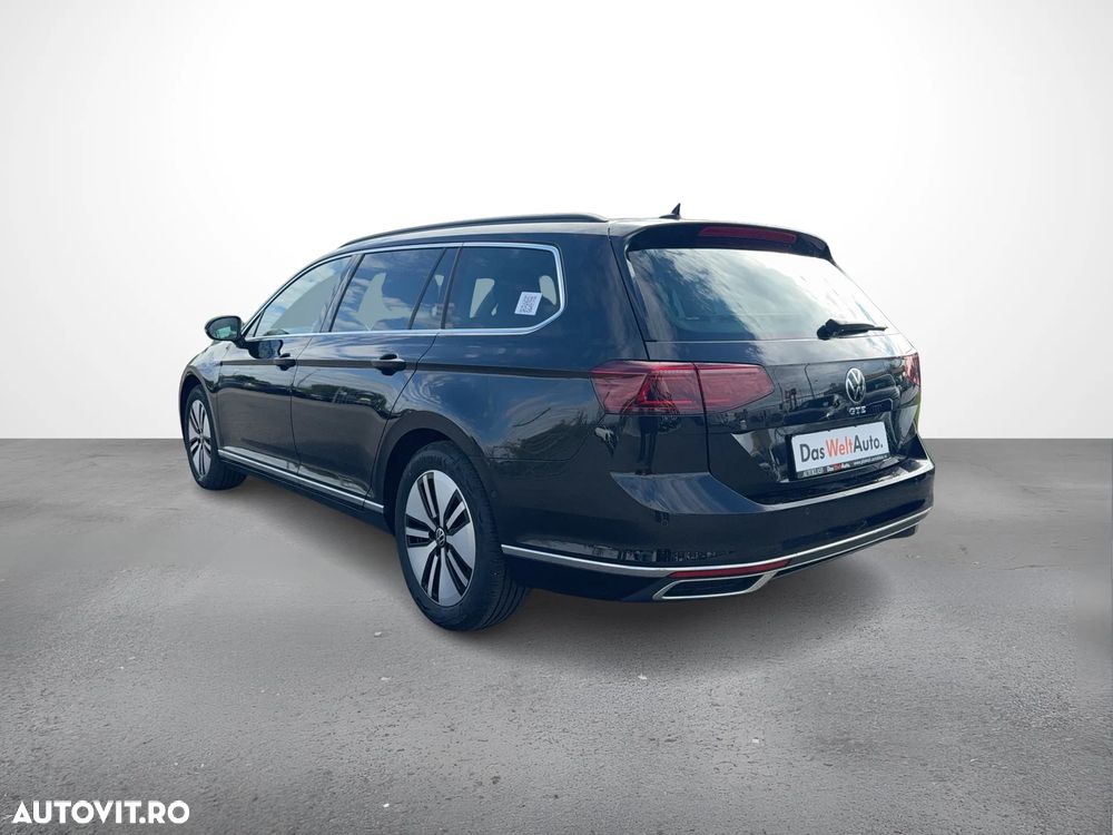 Volkswagen Passat - 3