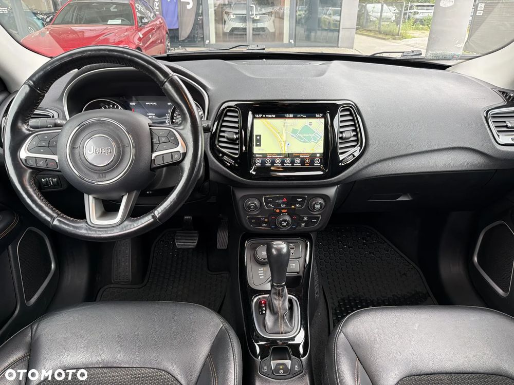 Jeep Compass 1.4 TMair Limited 4WD S&S - 27