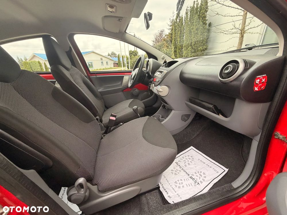 Toyota Aygo Multi Mode Edition - 6