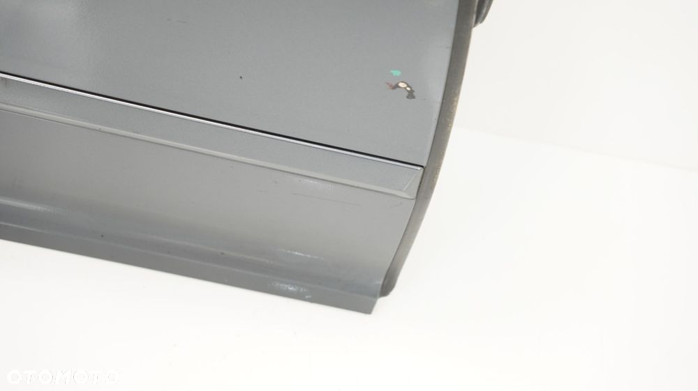 DRZWI PRAWY TYŁ SKODA OCTAVIA II LIFT 08-13R HB - 13