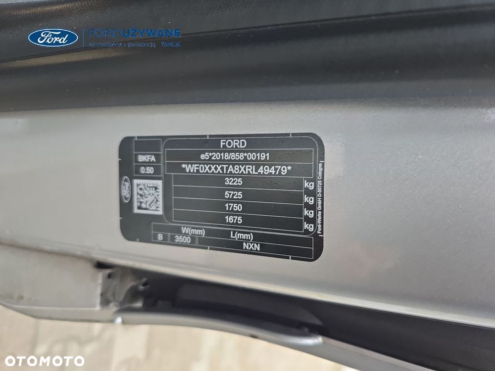 Ford Tourneo Custom - 27