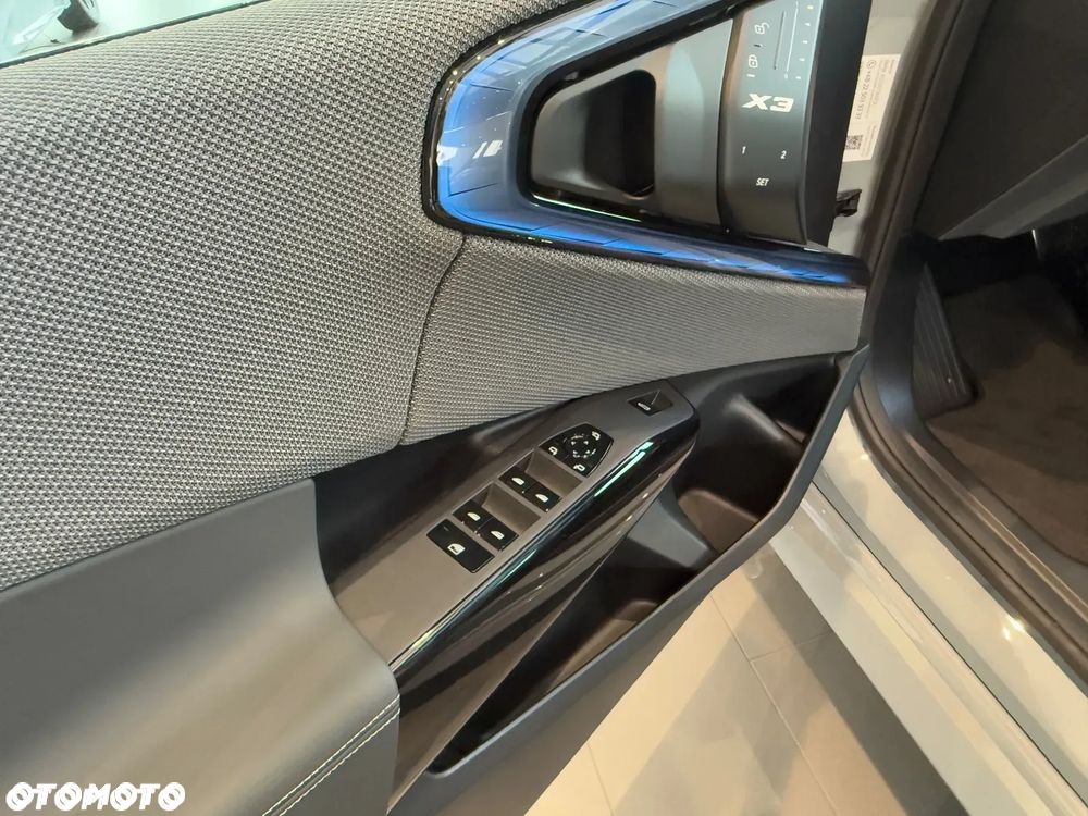 BMW X3 - 18