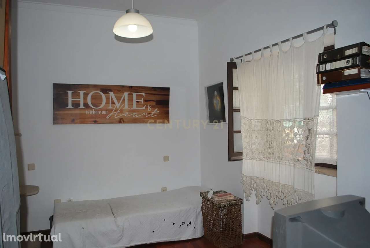 Moradia Geminada no Bairro Rosario em Almada - Grande imagem: 4/20