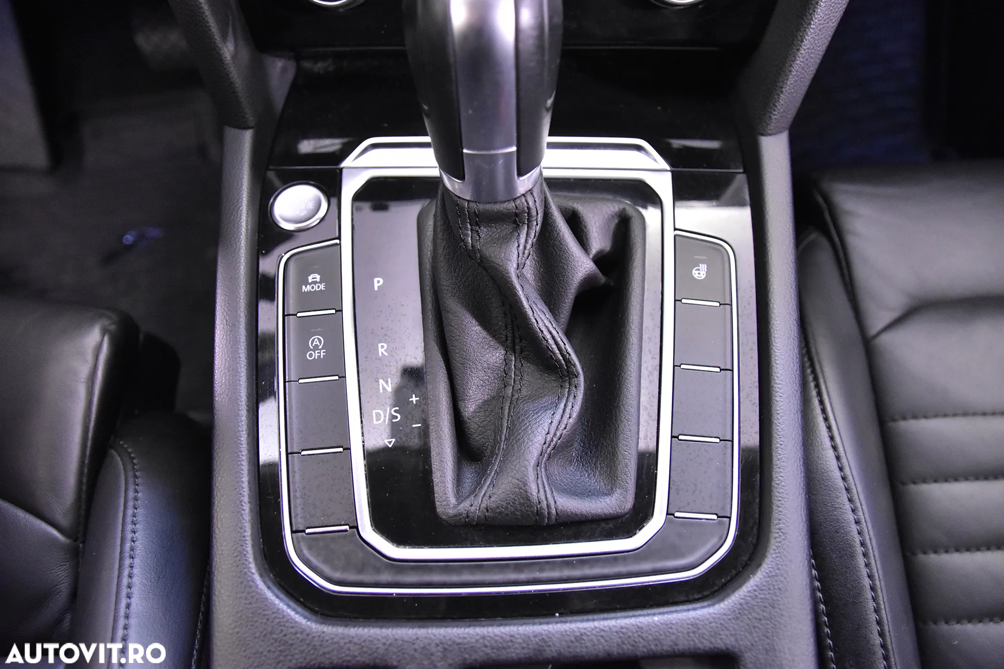 Volkswagen Passat - 15