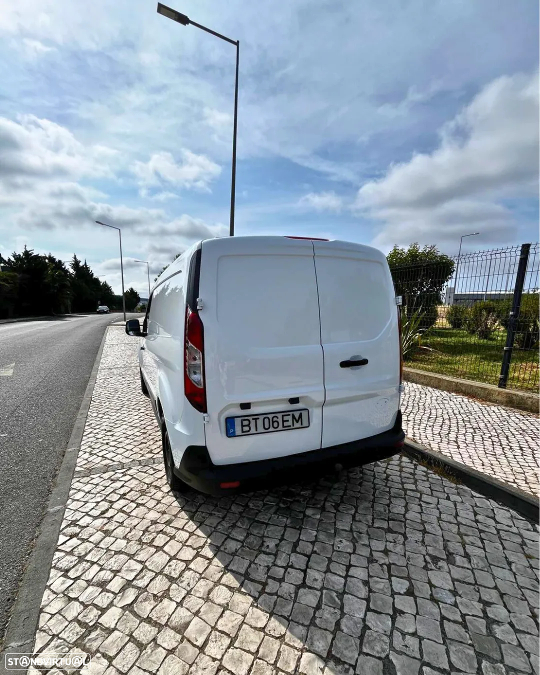 Ford TRANSIT CONNECT 1.5 EcoBlue L2 Trend - 10