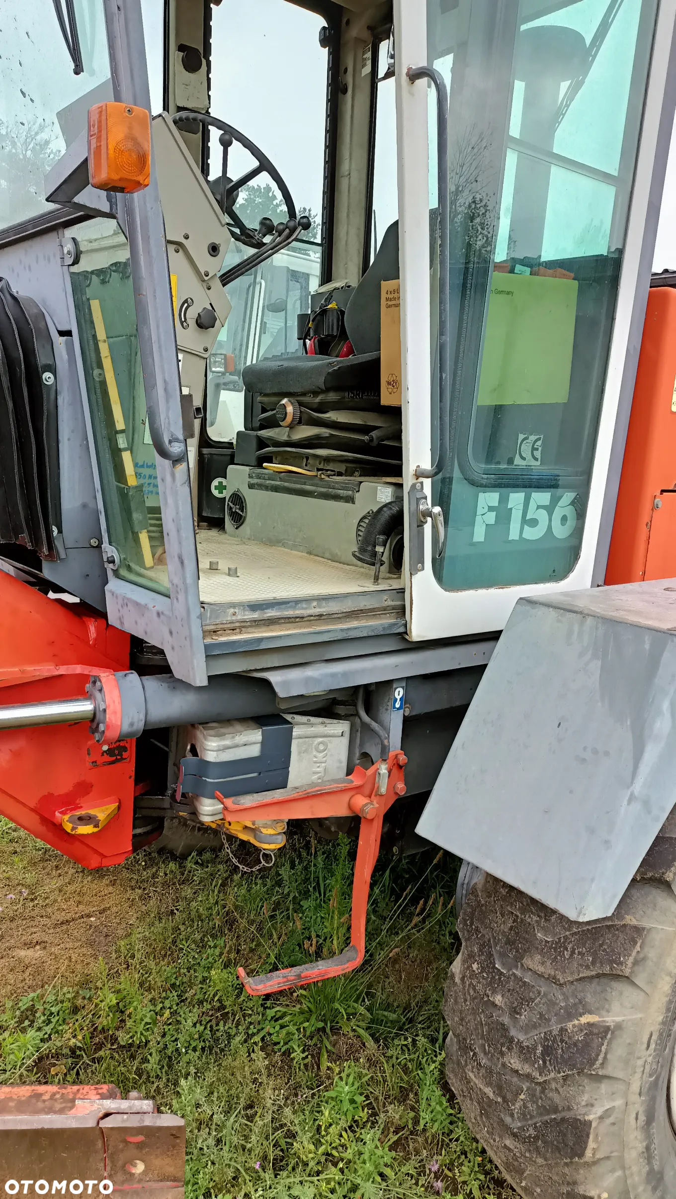 O&K F156 - 8