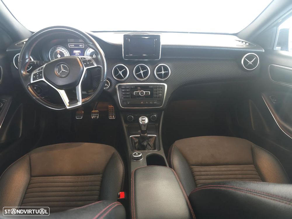 Mercedes-Benz A 180 CDI BE Edition AMG Line - 11