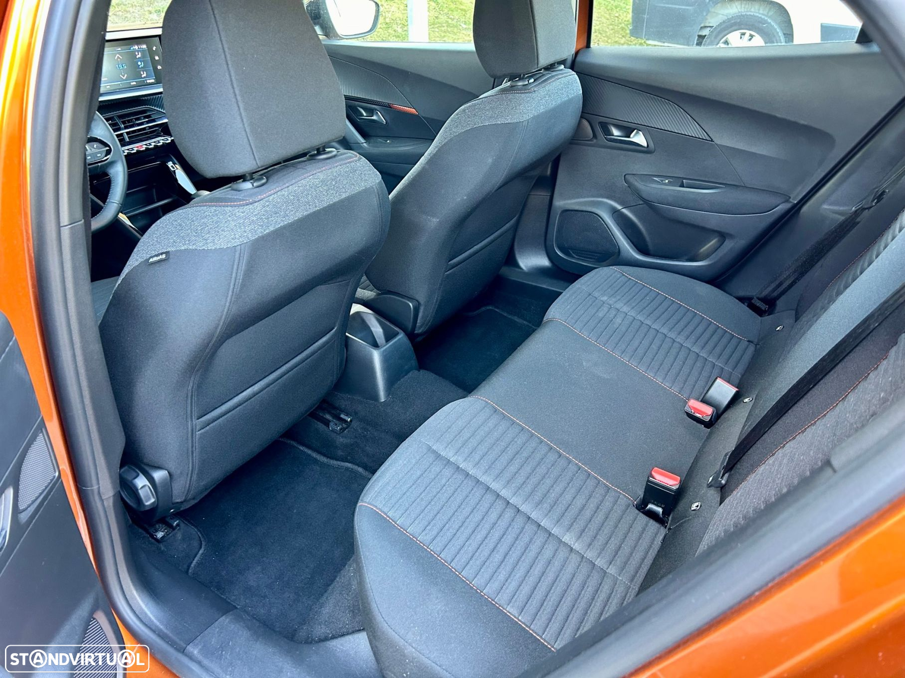 Peugeot 2008 - 24