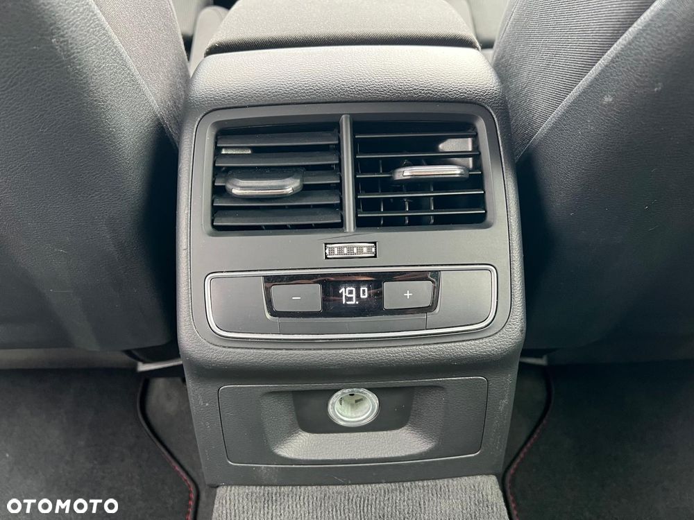 Audi A4 Avant 1.4 TFSI Sport S tronic - 32