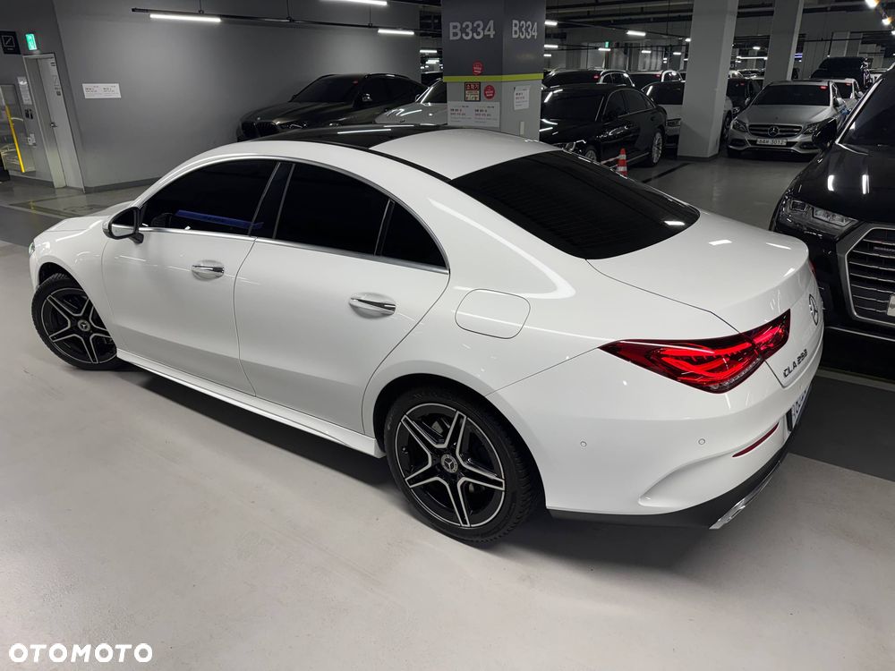 Mercedes-Benz CLA 250 4Matic 8G-DCT Edition AMG Line - 9